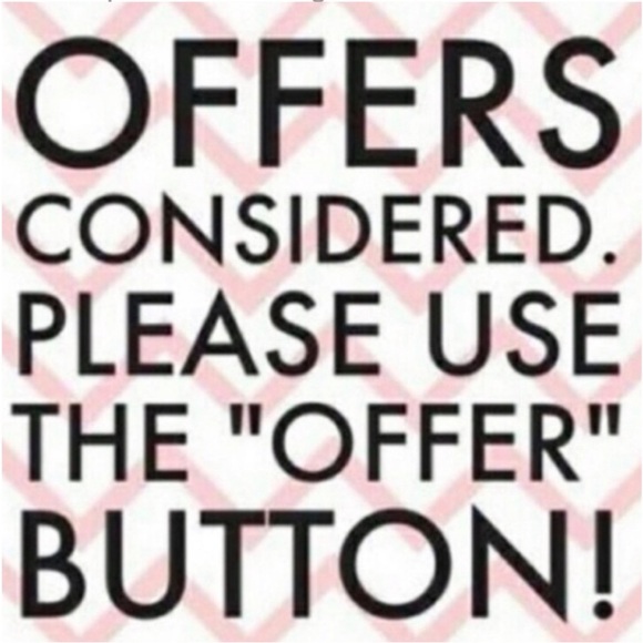 New Kate Spade gleaming gardenia cluster studs and pendant set - Picture 12 of 12